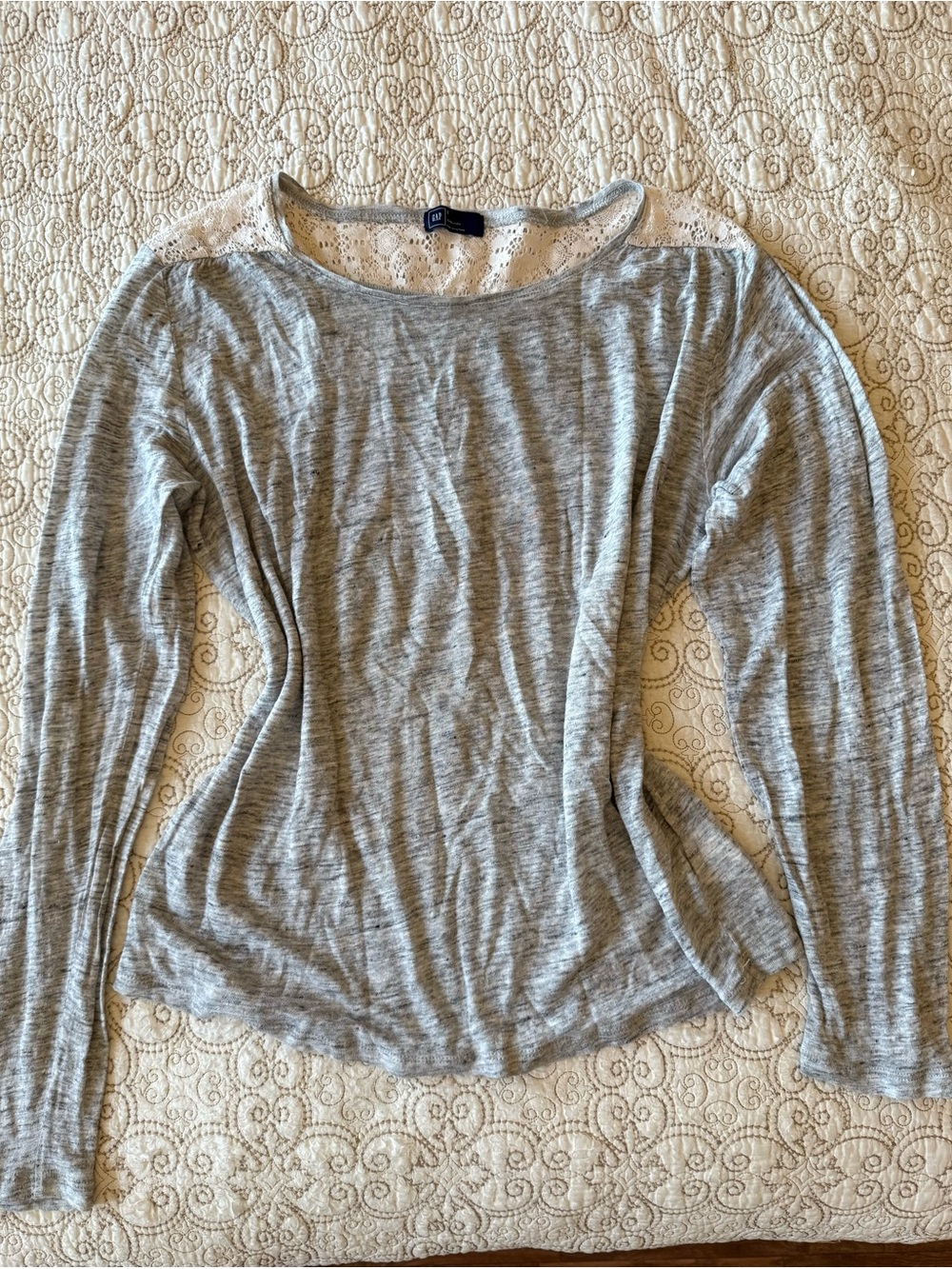 GAP 100% linen light gray long sleeve top with lace details
